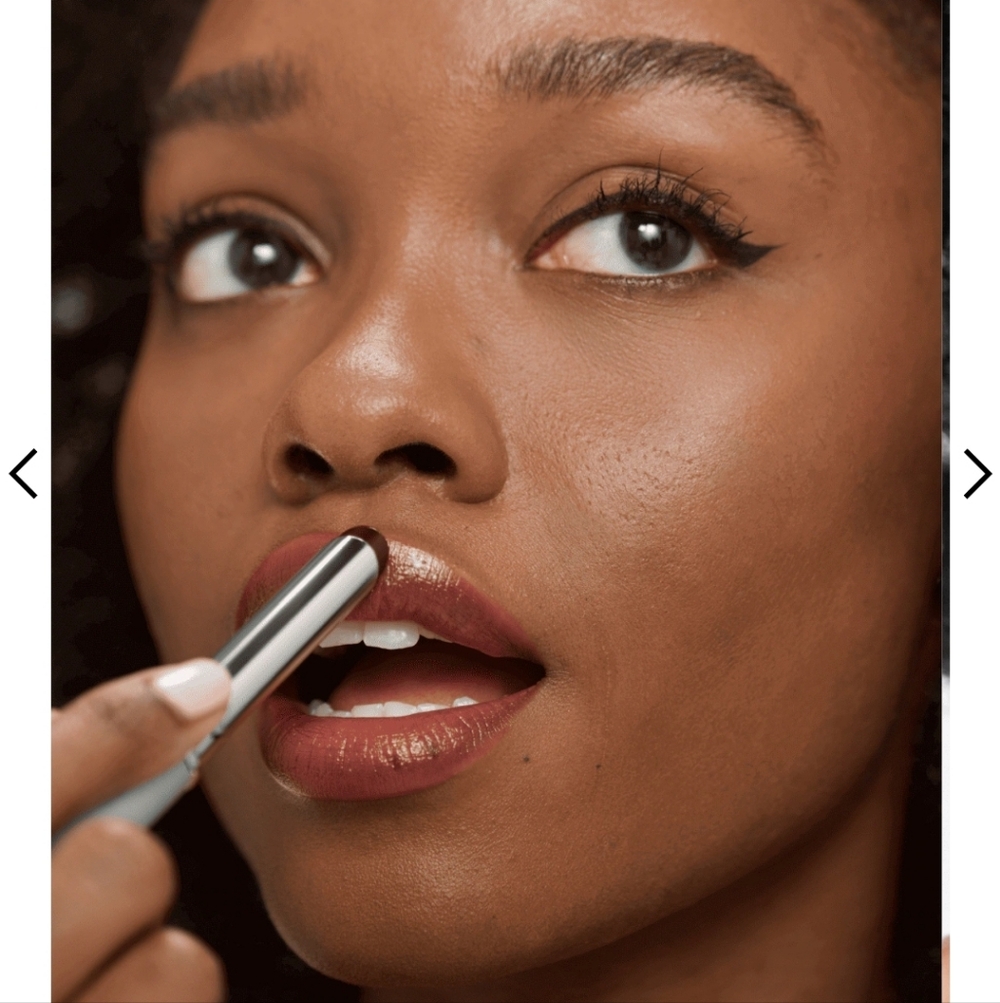 Clinique Almost Lipstick Black Honey - Picture 6 of 6